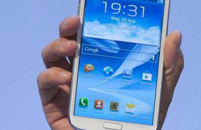 Galaxy S IV imat će neslomljivi ekran, "petica" će se savijati?