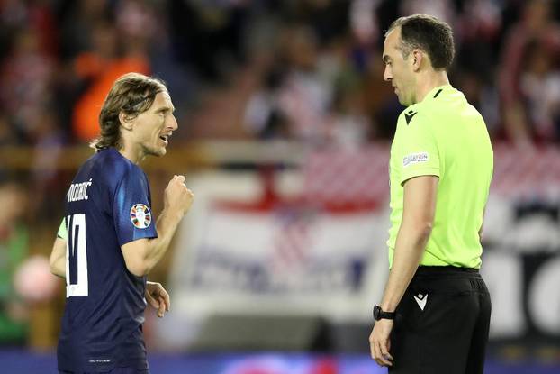 Split:  Utakmica kvalifikacija za EURO 2024, Hrvatska &ndash; Wales