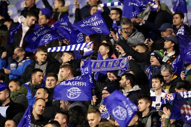 Atmosfera na stadionu tijekom utakmice Dinama i Seville