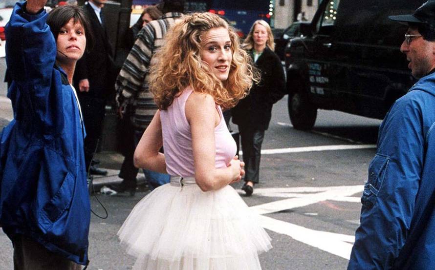 Jeste li znali koliko je koštala kultna suknja koju nosi Carrie Bradshaw iz serije 'Seks i grad'?