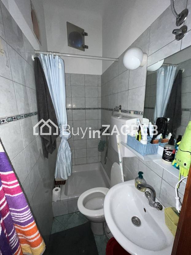 FOTO Ovih zatrpanih 12,5 m2 u Zagrebu prodaju za 84.000 €! Tu je i lođa - ali postoji ova caka