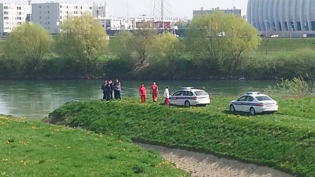 Građani našli tijelo:  Utopila se žena na zagrebačkom Jarunu