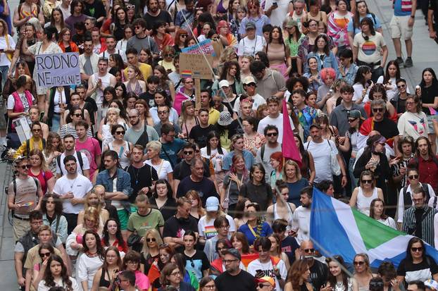 Zagreb: 25. Povorka ponosa LGBTIQ zajednice "Korak po korak, iskorak!"
