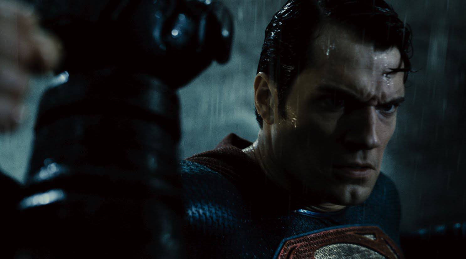 'Batman v Superman': Mnogo filozofije, malo svega drugoga