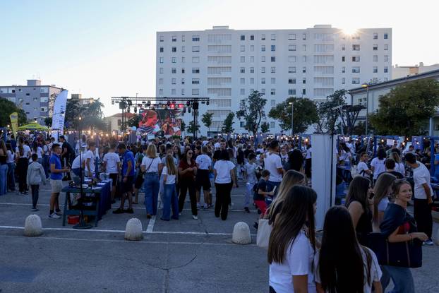 Zadar: Počela je manifestacija Europska noć istraživača u Zadru