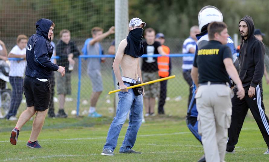 Beletinec: Armada izazvala nerede i sukobe s policijom na utakmici protiv NK Bednja