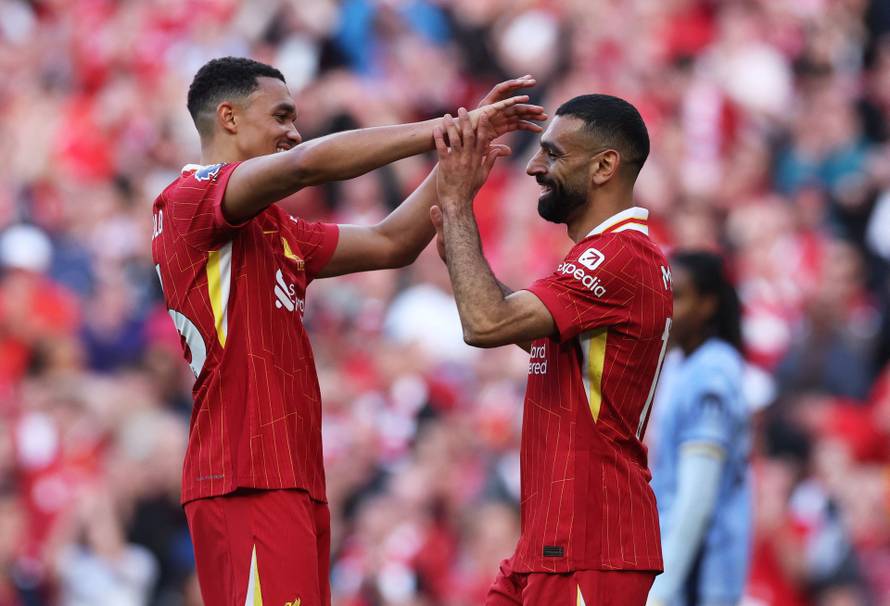 Premier League - Liverpool v Tottenham Hotspur