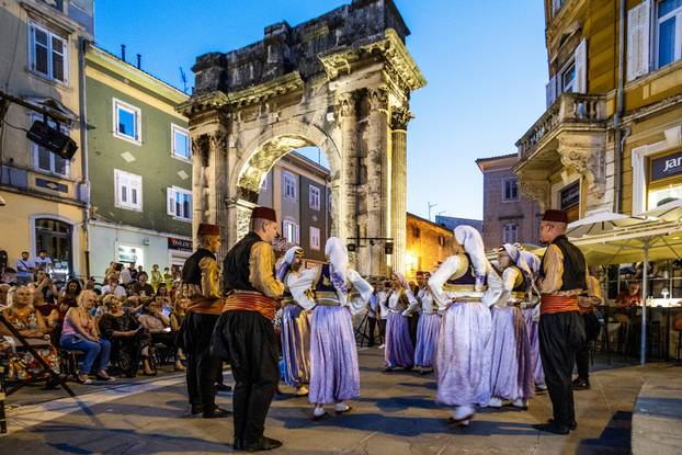 Pula: Održan festival bošnjačke kulture