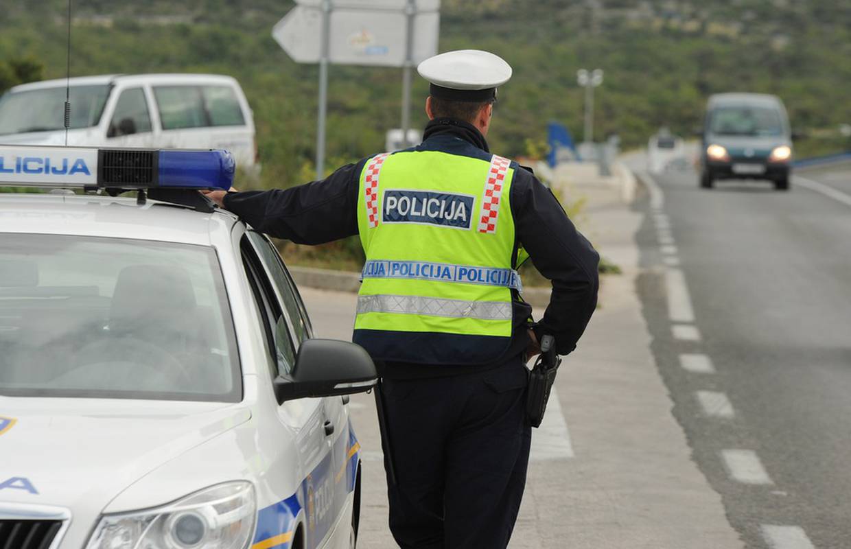 Pijani vozač(43) koji je prošao kroz crveno na semaforu u Rijeci dobio je kaznu od 41 000 kuna