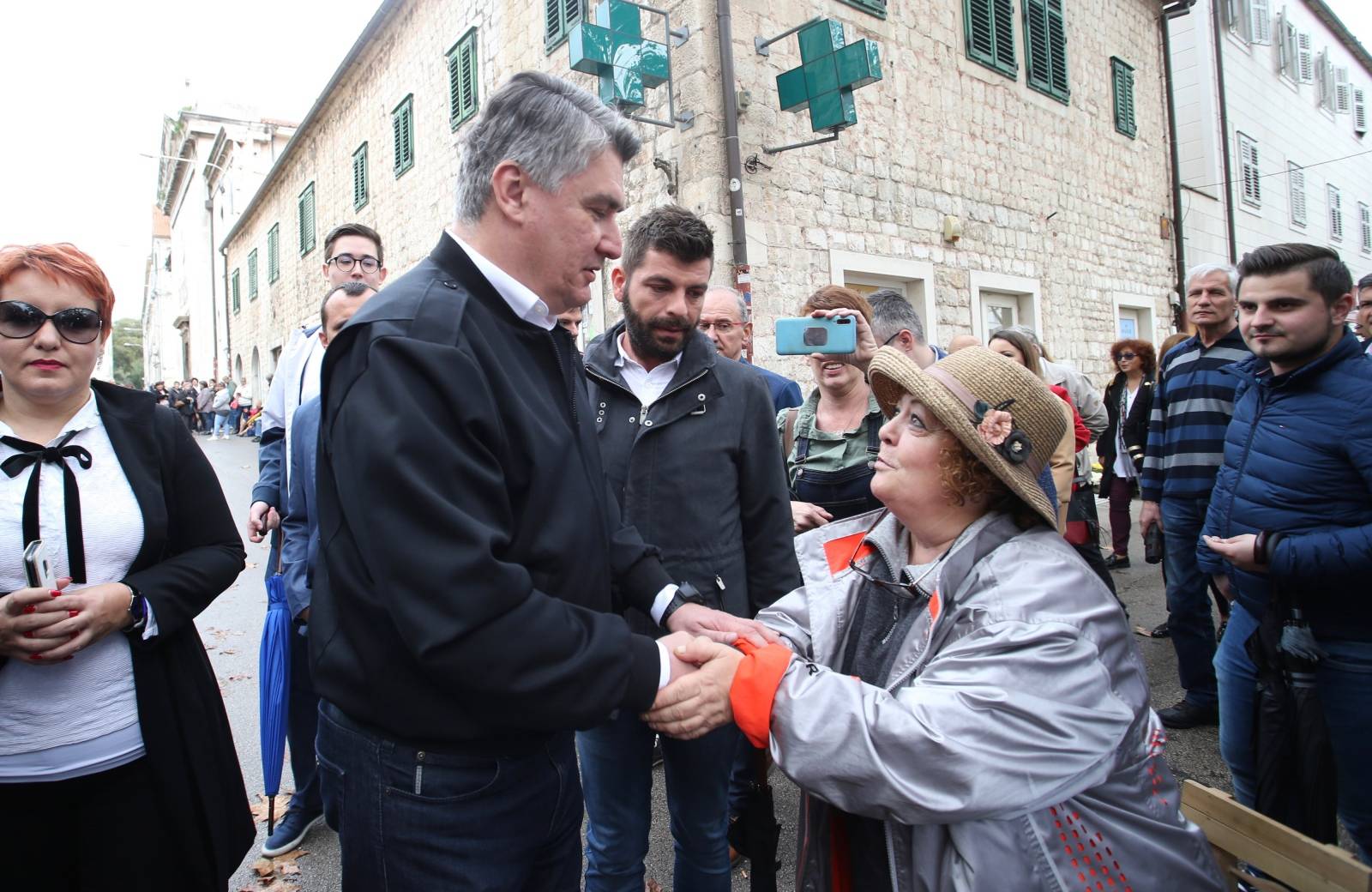 Predsjednički kandidat Zoran Milanović posjetio Split i družio se s građanima