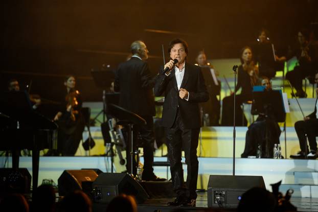 Zdravko Čolić održao je koncert u Areni Zagreb