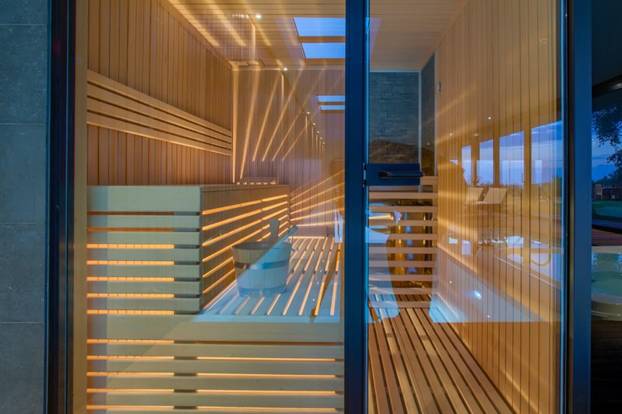 FOTO Izgleda kao iz filma, a zapravo se nalazi u Hrvatskoj – ova vila osvaja na prvi pogled