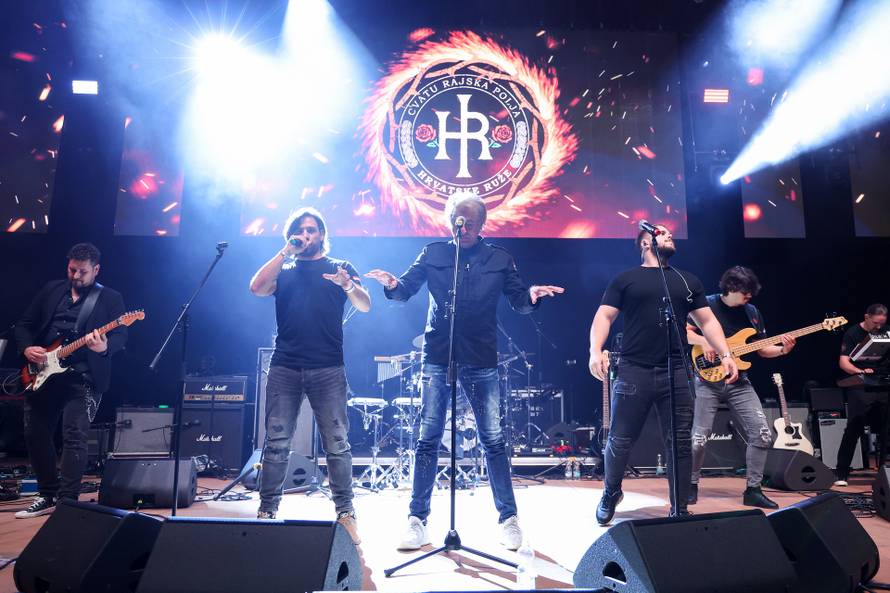 Frankfurt: Hrvatska noć u Suwag Energie Areni