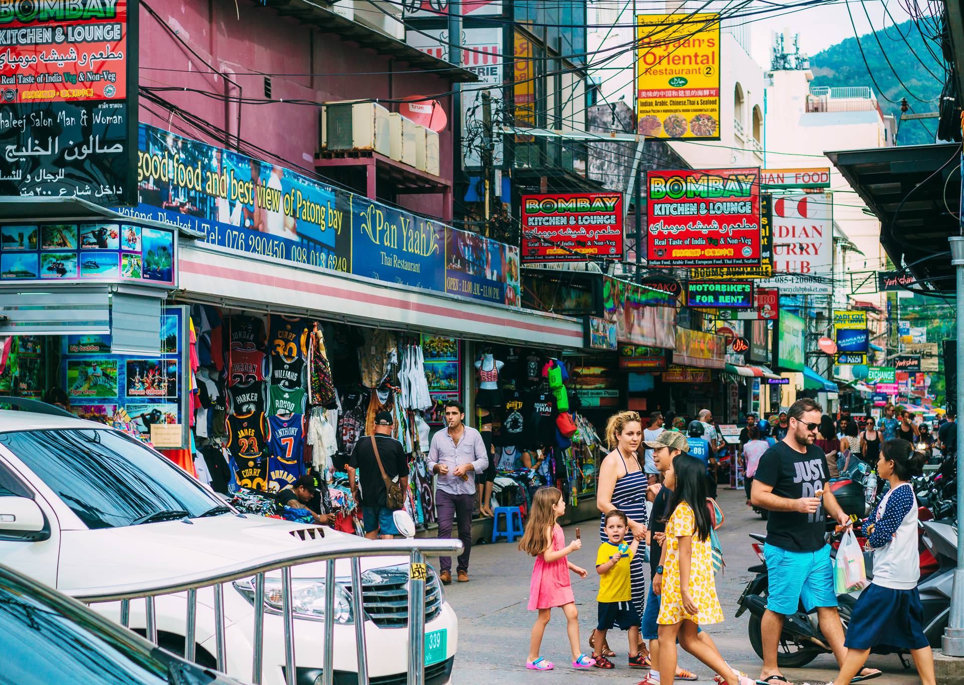 Phuket, Tajland: Od cjenkanja do masaže sa 'sretnim krajem'