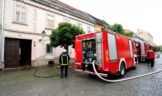 Požar u Osijeku podmetnuo jer se žena želi razvesti od njega?