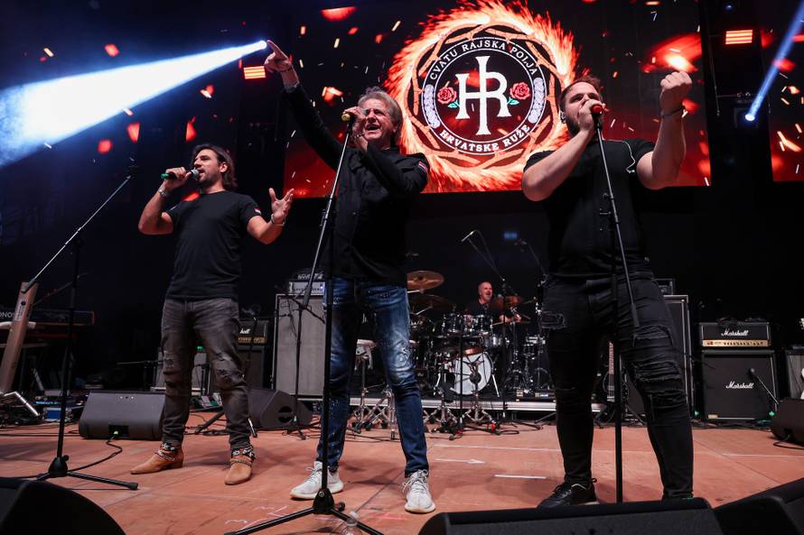 Frankfurt: Hrvatska noć u Suwag Energie Areni