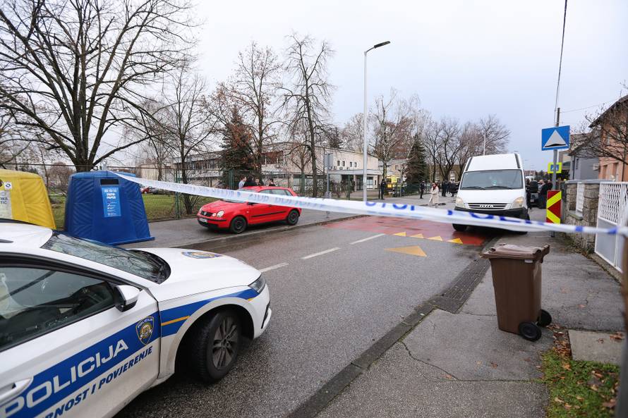 Napad nožem u zagrebačkoj školi, ranjena učiteljica i učenici