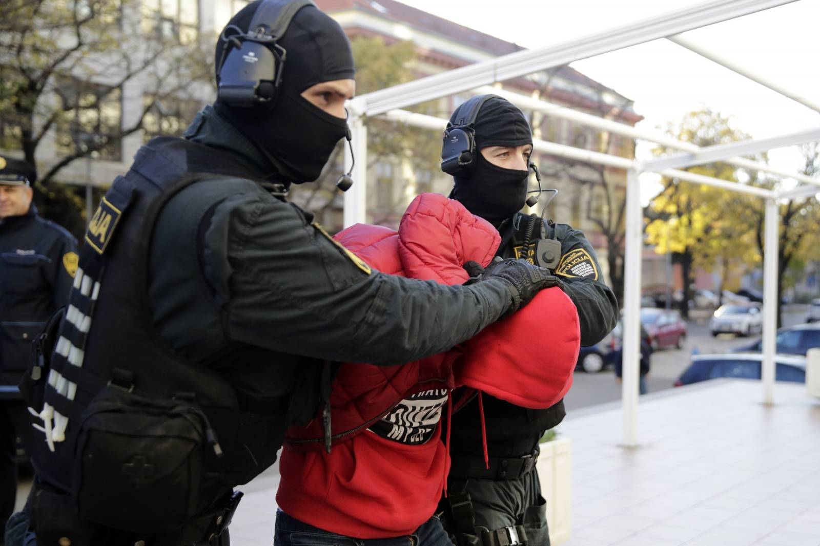 Velika policijska akcija u Mostaru, uhićenja zbog otmice, iznude i droge