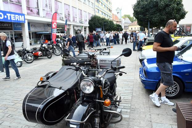 Sisak: Održani tradicionalni 34. Oldtimer susreti 