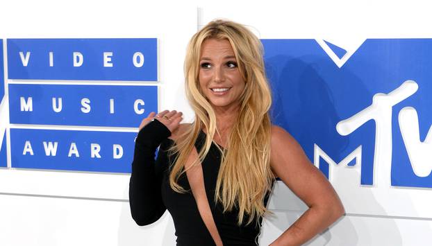 Britney Spears allegedly hit by security guard