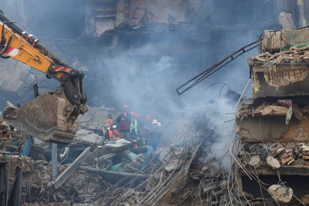 Aftermath of fire in a shopping mall in Karachi