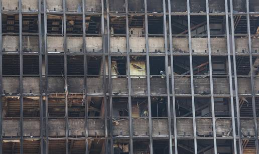 FOTO Radnici i dalje pripremaju Vjesnikov neboder za ru&scaron;enje