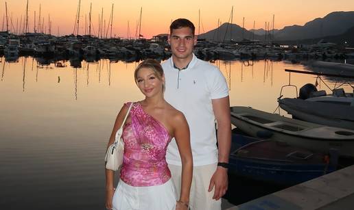 FOTO Najpo&zcaron;eljniji rukometa&scaron; rekao sudbonosno 'da'. Obitelj uskoro o&ccaron;ekuje i prinovu