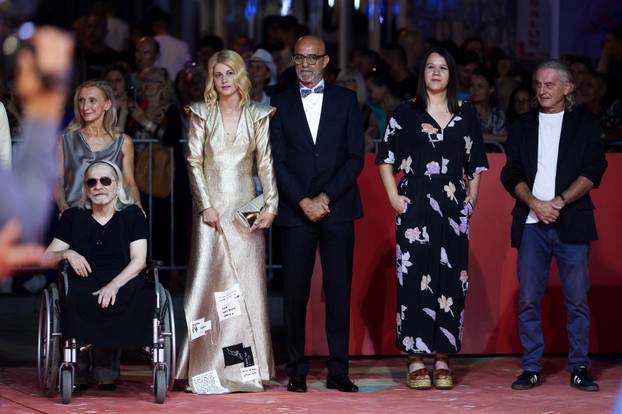 Regionalne zvijezde proštele crvenim tepihom sedmog dana 30. Sarajevo Film Festivala