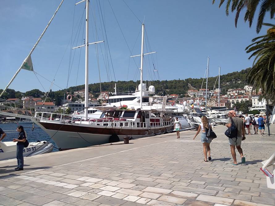 'Nekakav plin nam se uvukao u kabine, nije se radilo o hrani...'