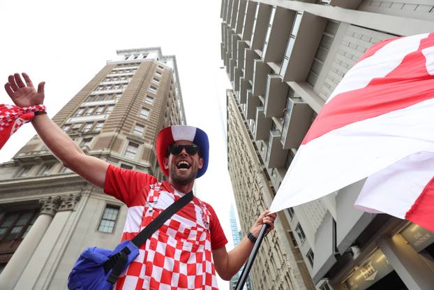 SP 2026 Philadelphia: Navijači se okupljaju prije razvijanja hrvatske zastave uoči utakmice s Ganom