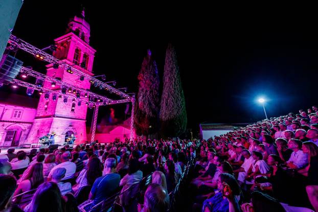 Vela Luka: Jazz večer na kojoj su nastupili Vlatko Stefanovski I Miroslav Tadić