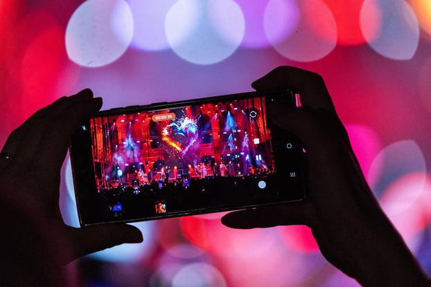 Koncert Tonija Cetinskog u pulskoj Areni