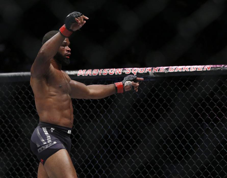 MMA: UFC 205-Woodley vs Thompson