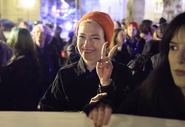 Zagreb: Održan jubilarni 10. Noćni marš za prava žena "Žene – kičma otpora"