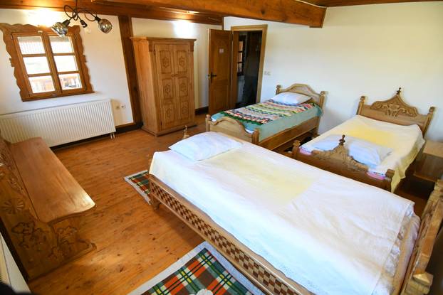 Podravske Sesvete: Umjetnička etno kuća Luka