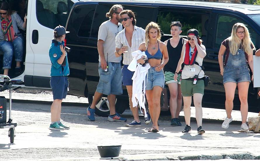 Mlade zvijezde  filma 'Mamma Mia' partijale na Visu do jutra