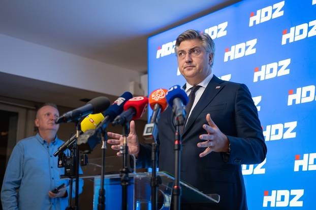 Zagreb: Andrej Plenković dao je izjavu za medije nakon sjednice predsjedništva HDZ-a