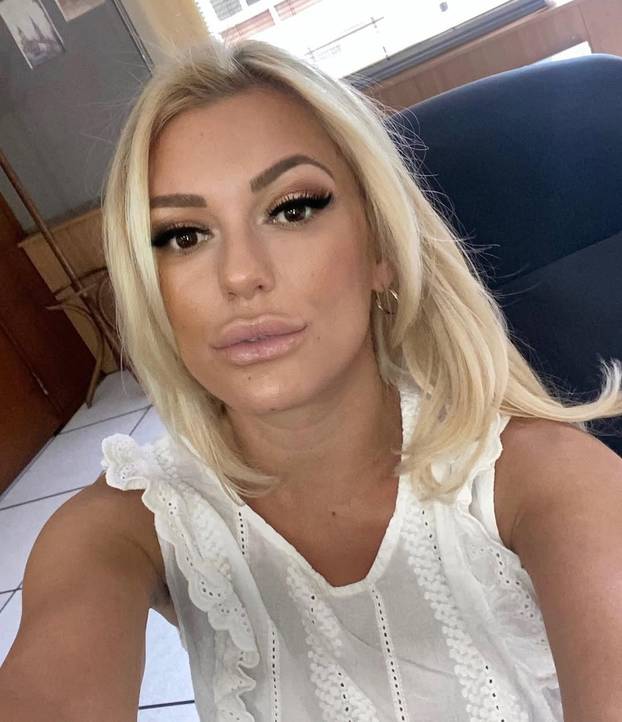 GALERIJA Sjećate se srpske policajke u badiću? Ljudi su joj pisali: 'Uhapsi me nježno...'