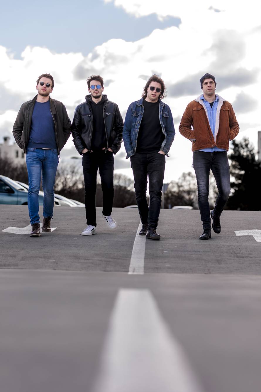 Borba za Eurosong: Harmonija disonance na prvom mjestu kladionica, Petreković zadnji