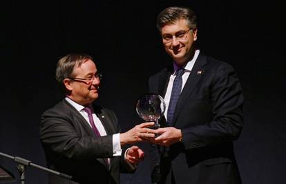 Premijer Plenković primio u Njemačkoj nagradu "Steiger"