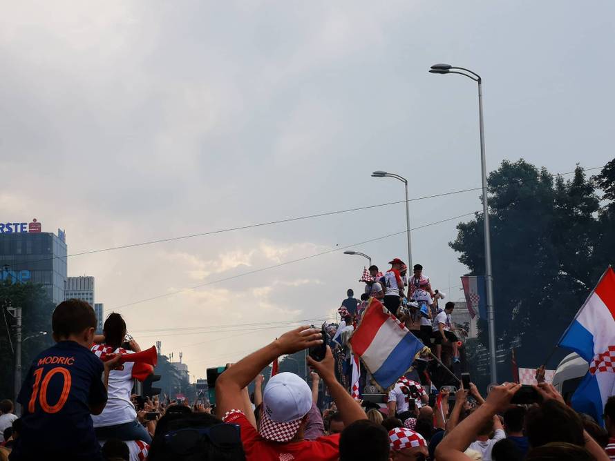 Za povijest! Vatrene u Zagrebu dočekalo čak pola milijuna ljudi