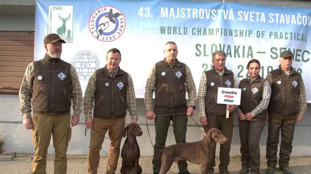 Hrvatski tim pasa i lovaca osvojio je titulu ekipnih prvaka svijeta za kontinentalne ptičare