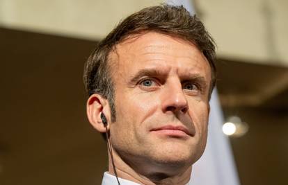 Macron: Želim ruski poraz, rat će završiti samo pregovorima