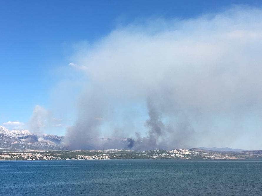 'Obranili smo kuće. Situacija je puno bolja, vjetar je oslabio...'