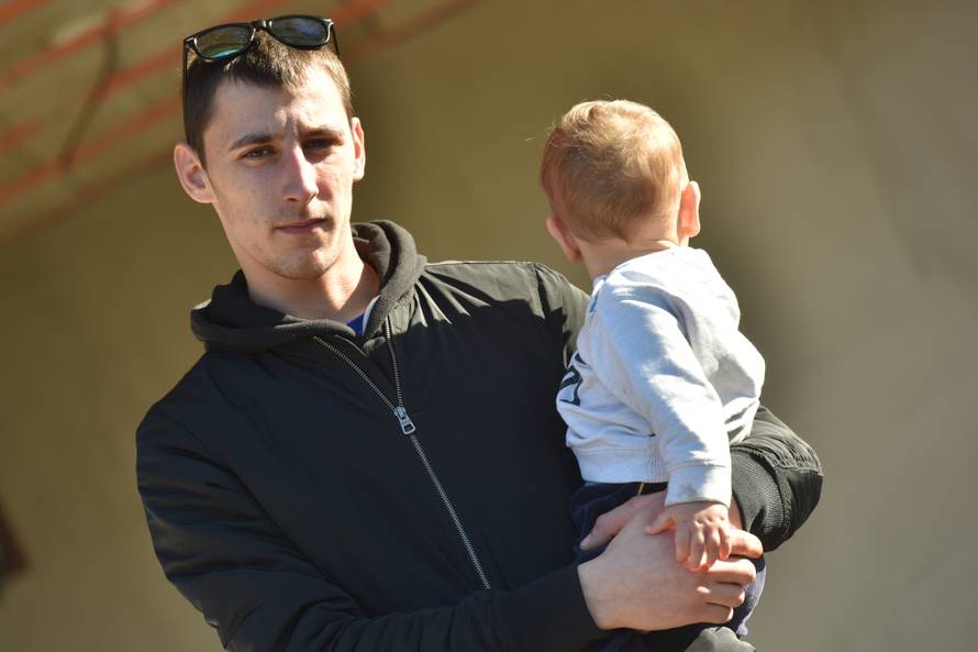 Dobila je virozu i pala u komu: Anđela (21) je izgubila bitku...