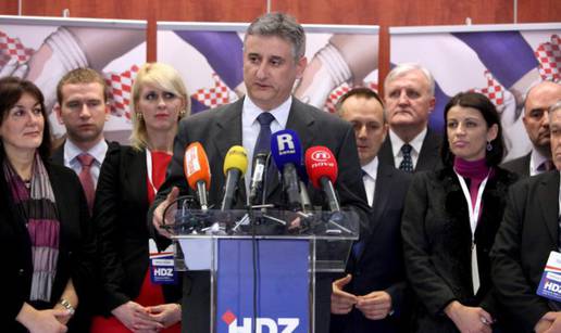 Pravila za HDZ-ovce: Žene u politici ne smiju nositi štikle!