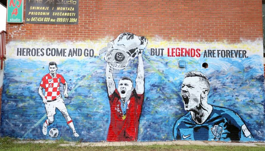 Karlovac: Mural s likom Dejana Lovrena povodom njegovog 30. roÄendana