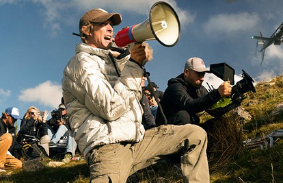 Nezaustavljiv je: Michael Bay se baca na režiranje dva filma