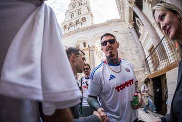 Split: Tom Aspinall promatra smjenu stra&zcaron;e na Peristilu