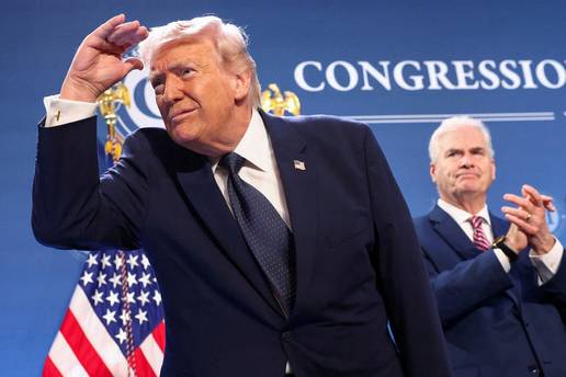 Trump: Vojni ciljevi prakti&ccaron;no su ostvareni. Pogodili smo 5000 ciljeva.  Uskoro &cacute;e biti gotovo